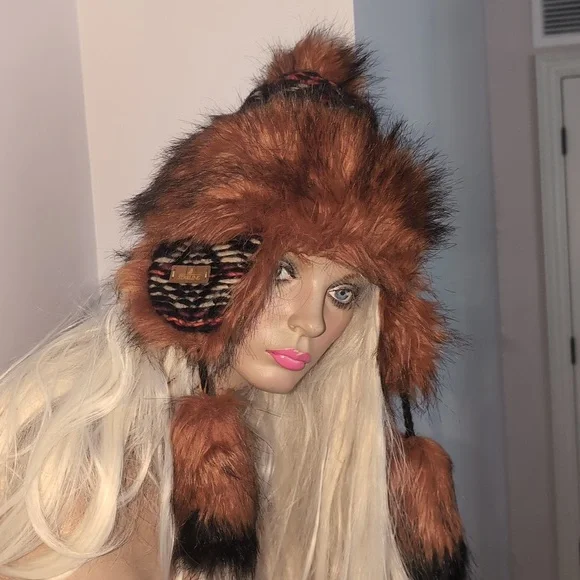 Starling Faux Fox Fur Fleece Lined Warm Winter Knit Hat NWOT Small - Picture 8 of 10